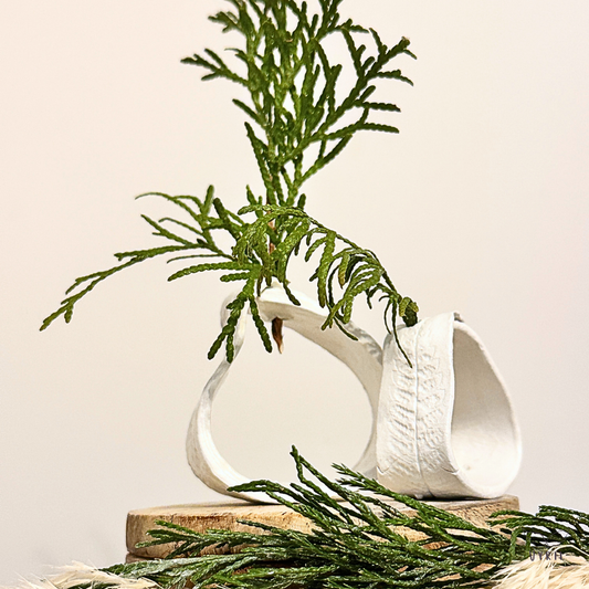 Pressed Leaf Vases: Gordale