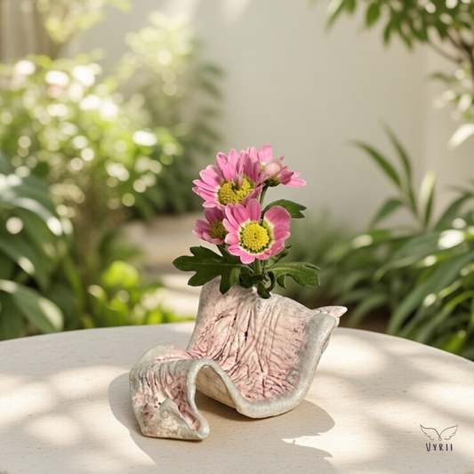 Speckled Petal Rest