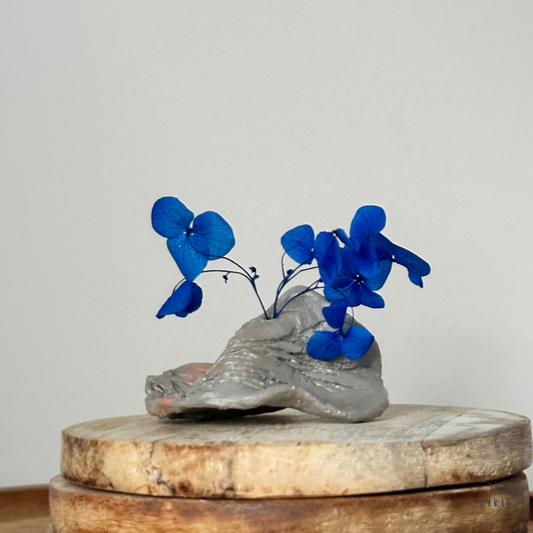 Miniature Driftwood Vessel: Muker