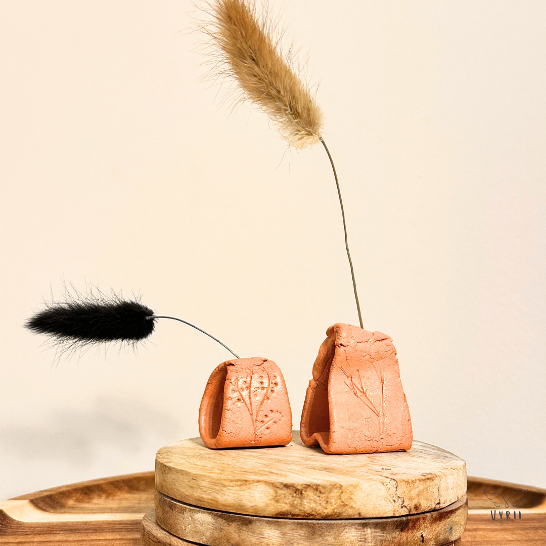 Miniature Pressed Leaf Vases: Danby