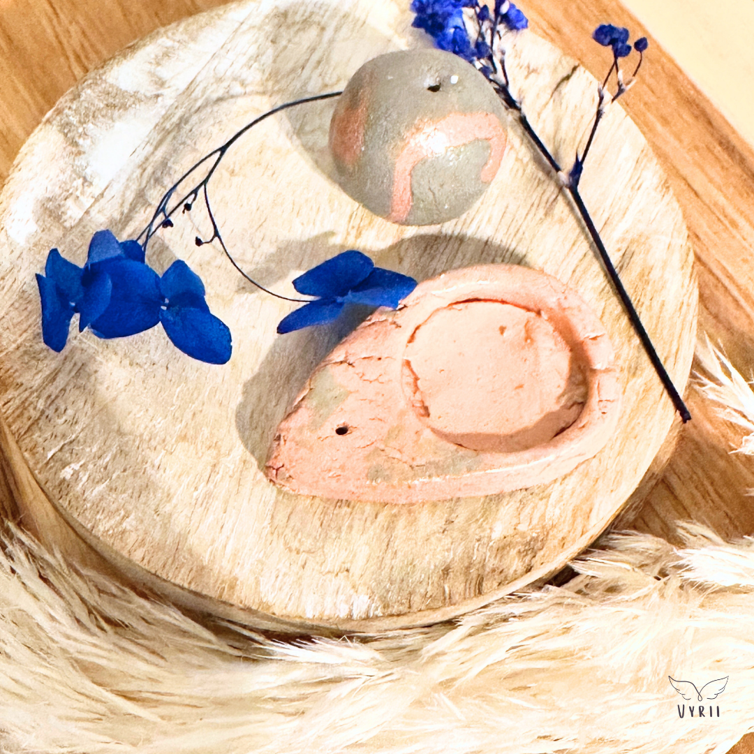 Miniature Pebble & Ring Stand Set: Gordale