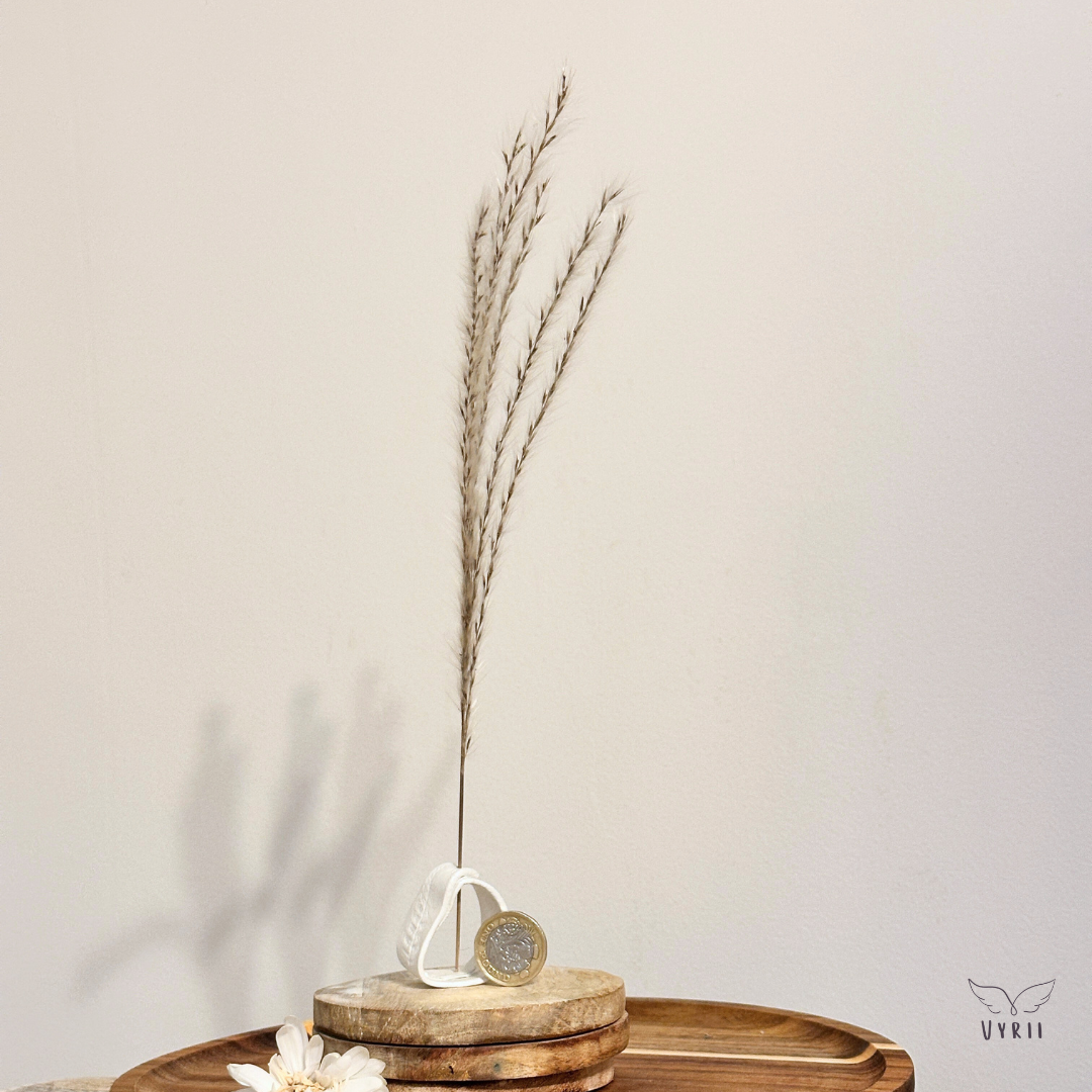 Miniature Folded Leaf Vase - Hutton