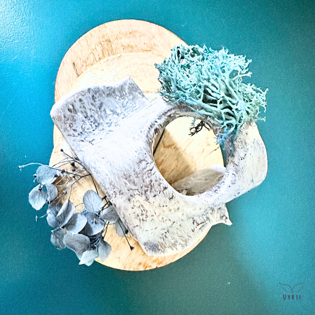 Slack Curl Vase