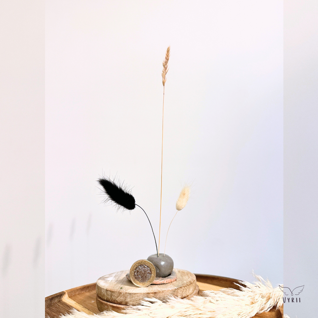 Miniature Pebble & Ring Stand Set: Jervaulx